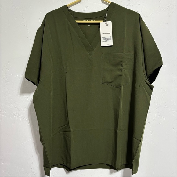 Mandala 2XL (1*) Olive Green Women's Scrub Top Shirt Short Sleeve V Neck Uniform - Picture 1 of 8